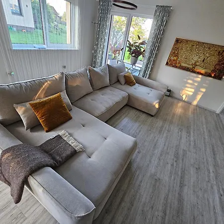 Pavilnis House Holiday home *